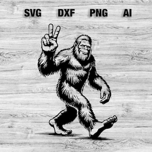 Könnte beinhalten: Schwarz-weiß-Illustration eines lächelnden Bigfoots, der das Friedenszeichen zeigt. Der Bigfoot geht mit erhobenem rechten Fuß nach vorne.