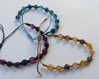 Adjustable Macrame Bracelet: Colorful Agate & Cracked Agate