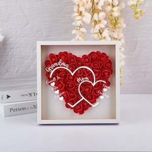 Scatola portafiori personalizzata con cuore e fiori, scatola portafiori con rose per la mamma, regalo di compleanno, regalo per la festa della mamma per la nonna, scatola regalo con fiori per mamma, nonna e nonna.