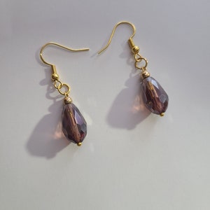 Elegant teardrop earrings,  waterdrop earrings,  small drop earring