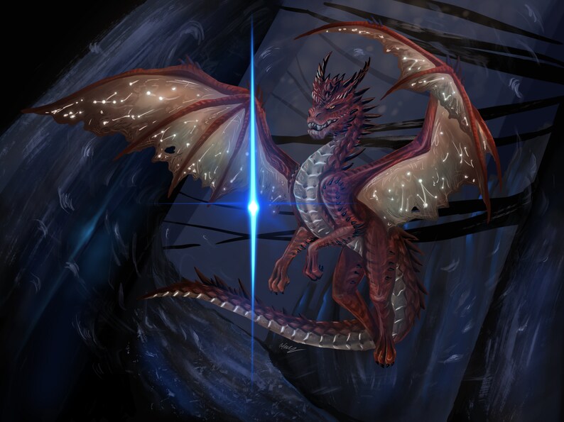 K&ouml;nnte beinhalten: Ein roter Drache mit leuchtenden Fl&uuml;geln und einem blauen Licht dahinter. Der Drache fliegt in einem dunklen, wirbelnden Hintergrund.