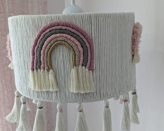 Macrame kroonluchter, kinderkamer kroonluchter, kinderkamerdecoratie, babykamer regenboogkroonluchter, verlichting, macrame lamp