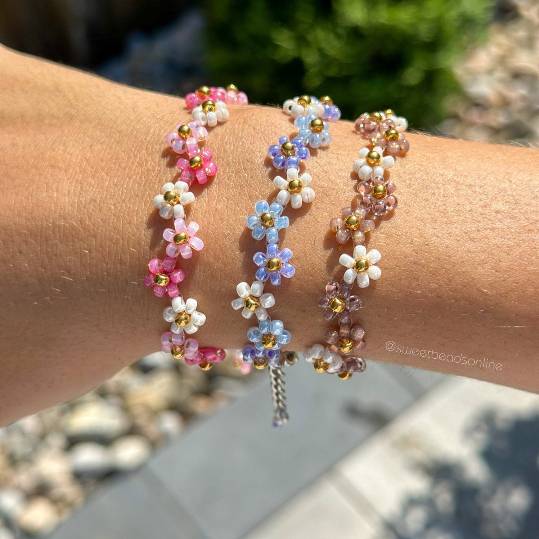 Zig Zag Flower Bracelets, Beaded Seed Bead Flower Bracelet