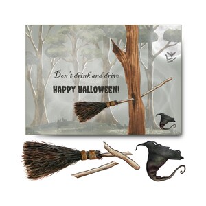 Grappige afdrukbare Halloween-kaart Heksenbezem Crash-feestuitnodigingen Halloween-verjaardag Humoristisch Hallows Eve-cadeau voor vrienden Familie collega's