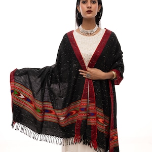 Châle kullu en laine et angora mélangés texturés (noir)