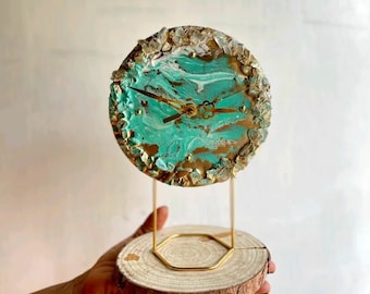 Hand made mdf resin table clock for office and home decor