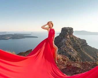 Vliegende jurk met halterhals | Vliegende jurk voor fotoshoot | Fotoshoot Jurk | Zwierige jurk | Satijnen jurk | Santorini vliegende jurk