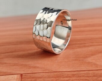 Hammered Silver Band Ring, Minimalist Jewelry, Handmade Textured Ring, Simple Stackable Rings