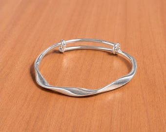 Sterling Silver Wavy Bangle Bracelet | Adjustable Polished Boho Jewelry