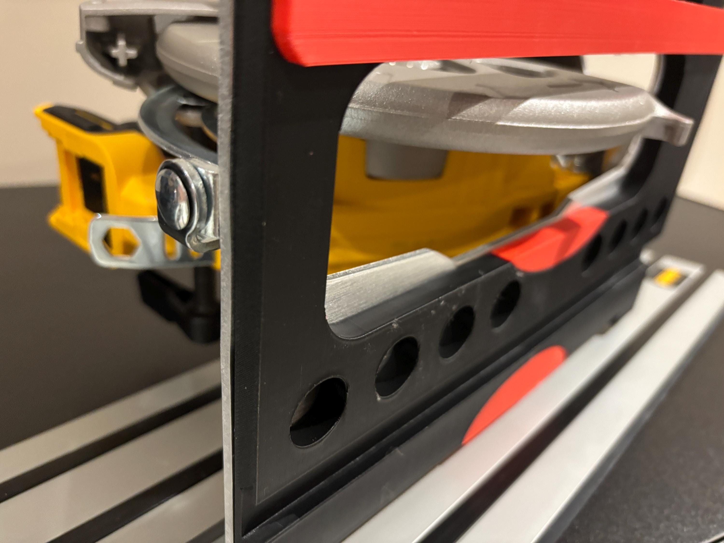 DeWALT Cirkelzaag DCS572 - 18V - in TSTAK koffer - zonder accu kope