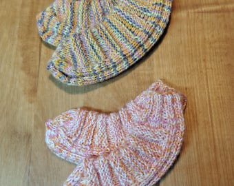 Bundle of baby socks 4 - 12 months, banana socks