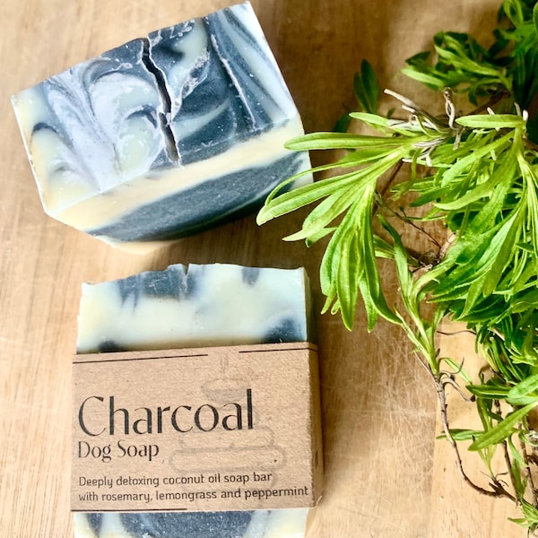 Charcoal Dog shampoo cleansing soap bar, 100% Natural, with Lemongrass, Rosemary, Lavender & Activated Charcoal. Hand made in Derbyshire.