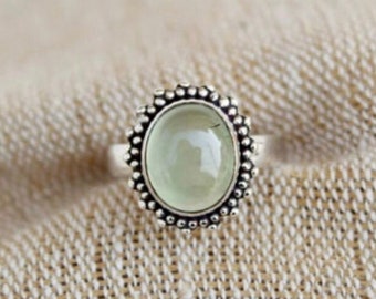 Bague en préhnite verte naturelle : pierre de prophétie en argent sterling