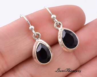 Handgefertigte Birnen Ohrringe aus schwarzem Onyx: 925 Sterling Silber