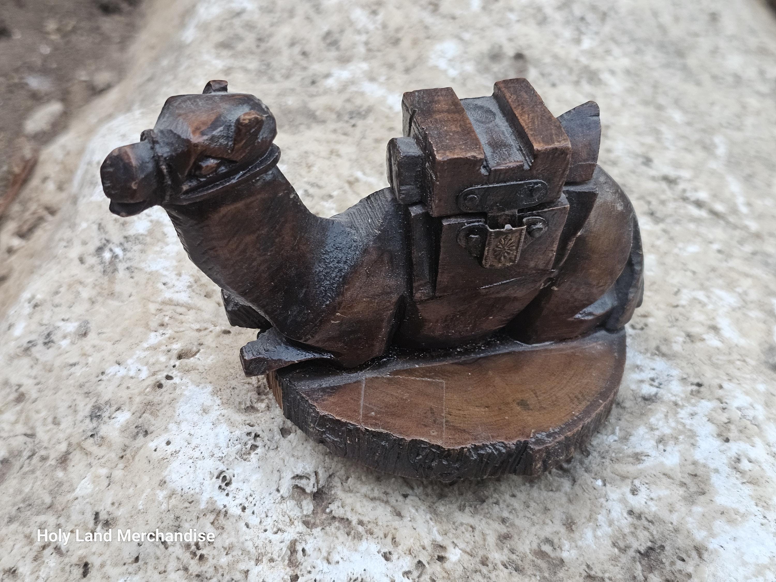 ヴィンテージ手彫り木製ラクダのインク壺｜砂漠のデスク装飾｜荷物を