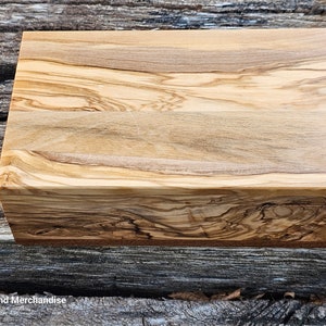 Schmuckkästchen 18 cm x 11 cm aus Bethlehem Olivenholz Handarbeit aus dem Heiligen Land