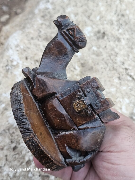 ヴィンテージ手彫り木製ラクダのインク壺｜砂漠のデスク装飾｜荷物を 
