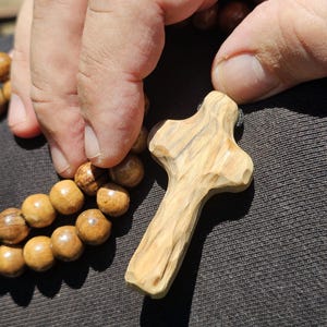 Tactical Olive‑Wood Paracord Rosary