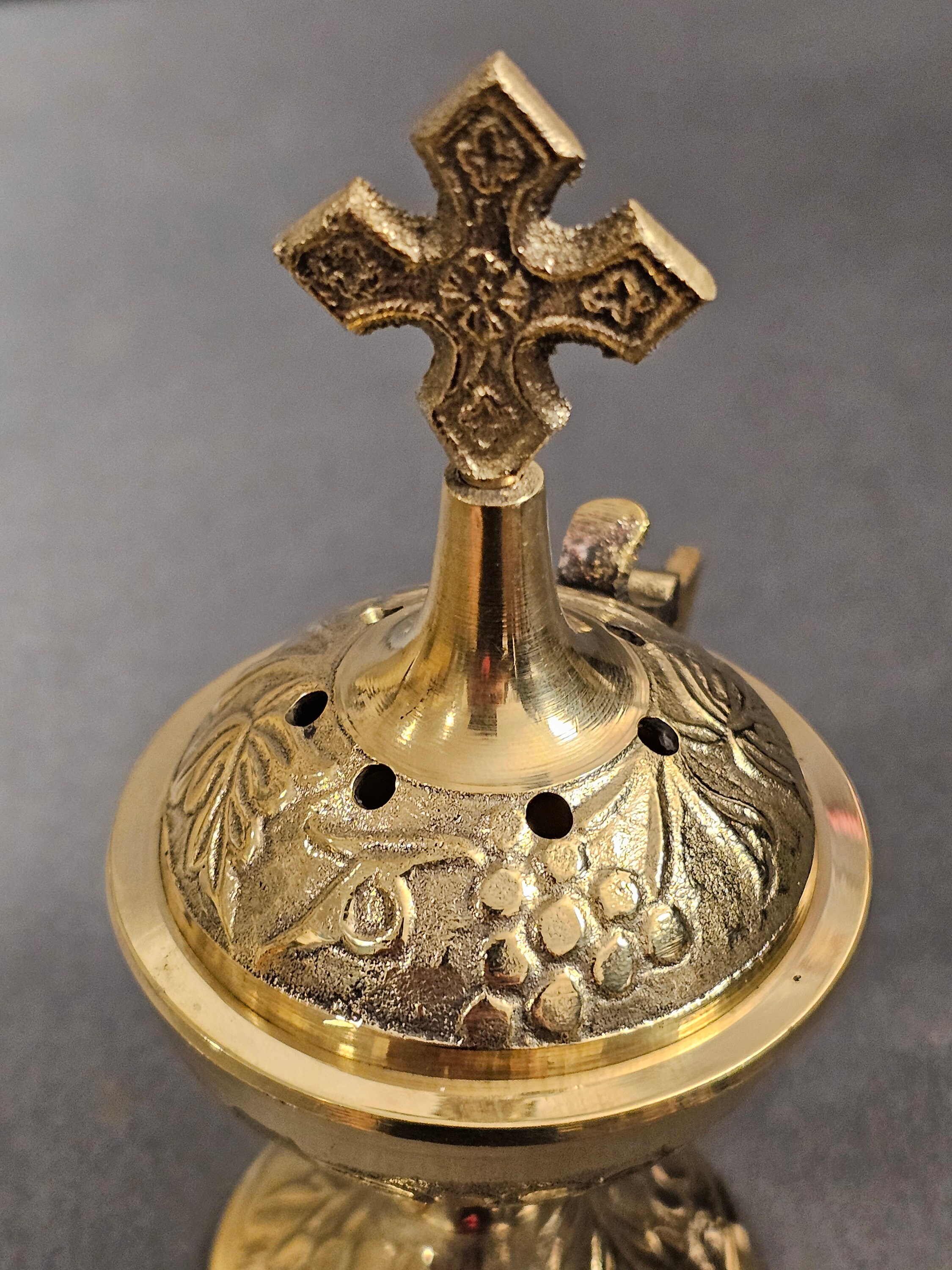 Boîte à Encens Ronde En Laiton Avec Croix - Style Orthodoxe, Neuf Sous Emballage