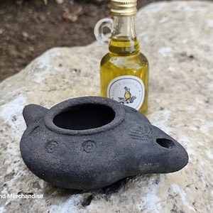Biblical Clay Oil Lamp + Olive Oil Bottle – Handmade Holy Land Set – Ancient-Style