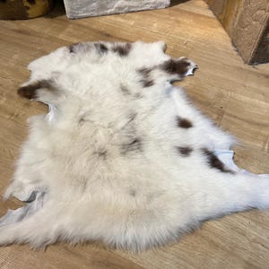 White Sheepskin Rug, Handmade Leather Rug, Rug For Living Room, Fur Wool Rug, Luxury Wool Rug, Home Decor Rug, Sheepskin Rug, Home Decor