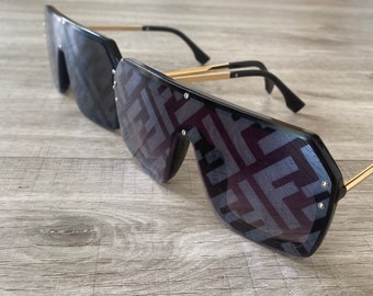 Inspired large frame sunglasses