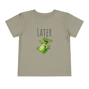 Later Gator Kleinkind-T-Shirt | Kleinkinder T-shirt | Niedliches T-Shirt für Kleinkinder | Later Alligator Tee für Kinder | Coole Kleinkind-T-Shirts | Später Gator Tee Bild 5