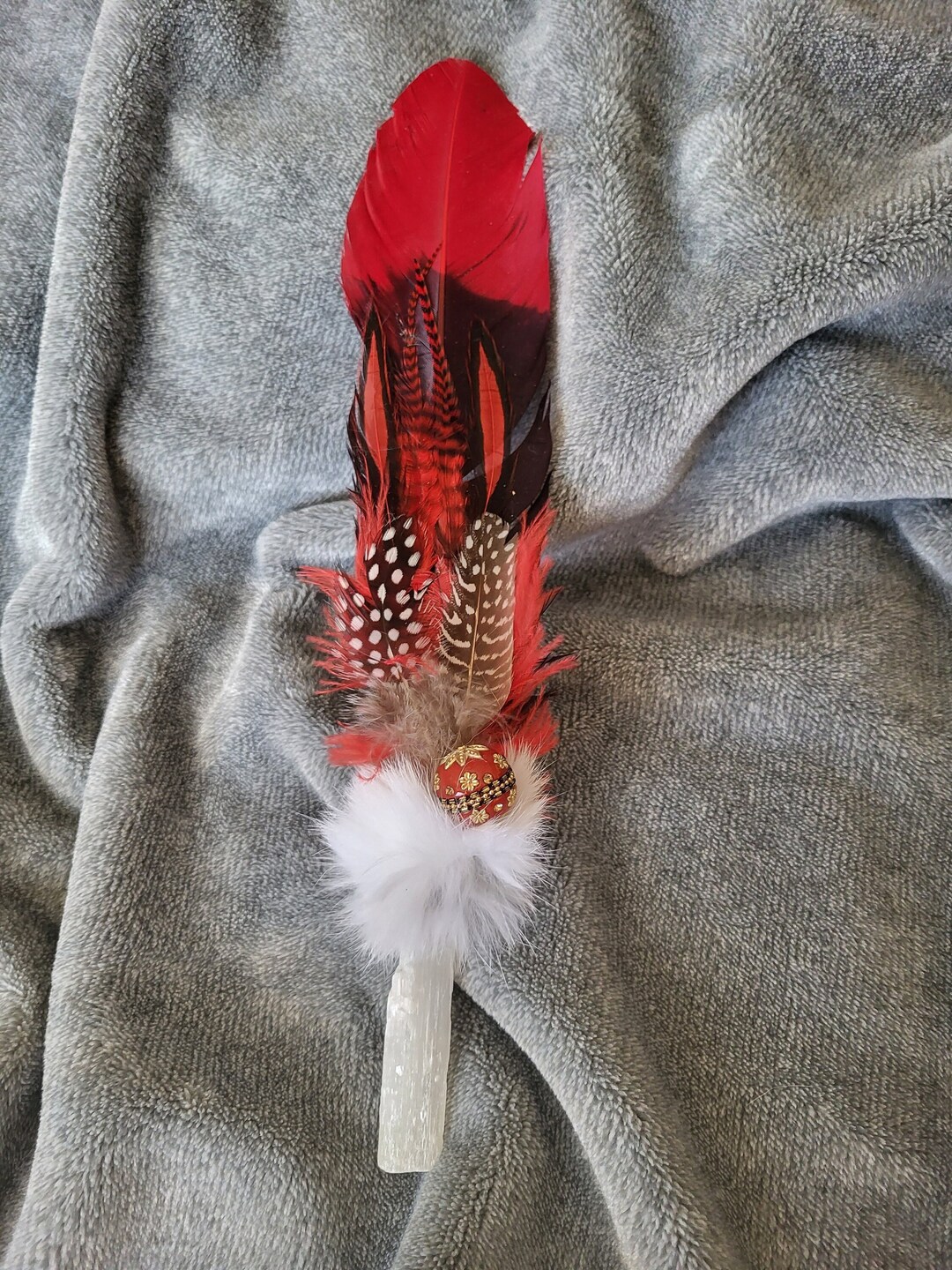 E. Smudge Feather Collection Feathers, Spiritual Shaman Wands, Clearing