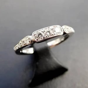 Circa 1920-30 Art Deco Diamond Wedding Band Ring / Diamond Eternity Ring / Vintage Diamond Band/ Stackable Band / Antique Ring / Dainty Band