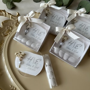 Wedding Almond Candy and Magnet Favors, Magnet Favors for Wedding ,Personalized Candy and Magnet Gift, Almond Candy Magnet Favors,