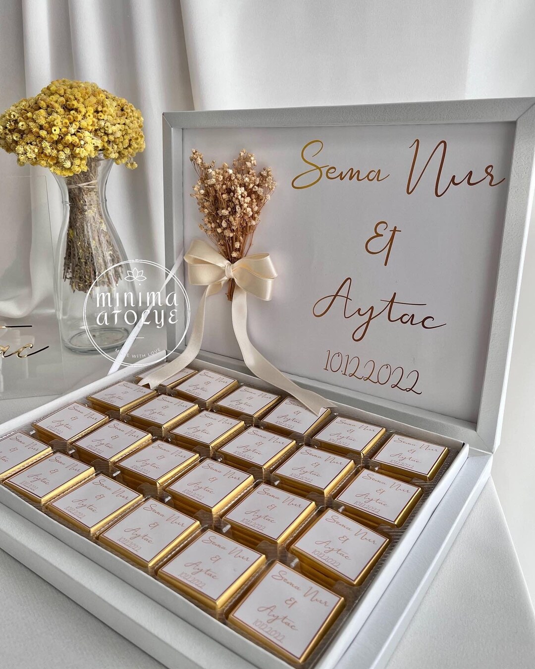 Personalized Chocolate Box Gift, Wedding Chocolate Gift, Baby Shower