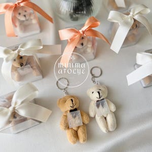 Llavero de osito de peluche personalizado – Recuerdo de bautizo – Regalo para baby shower – Mi Bautizo Recuerdo