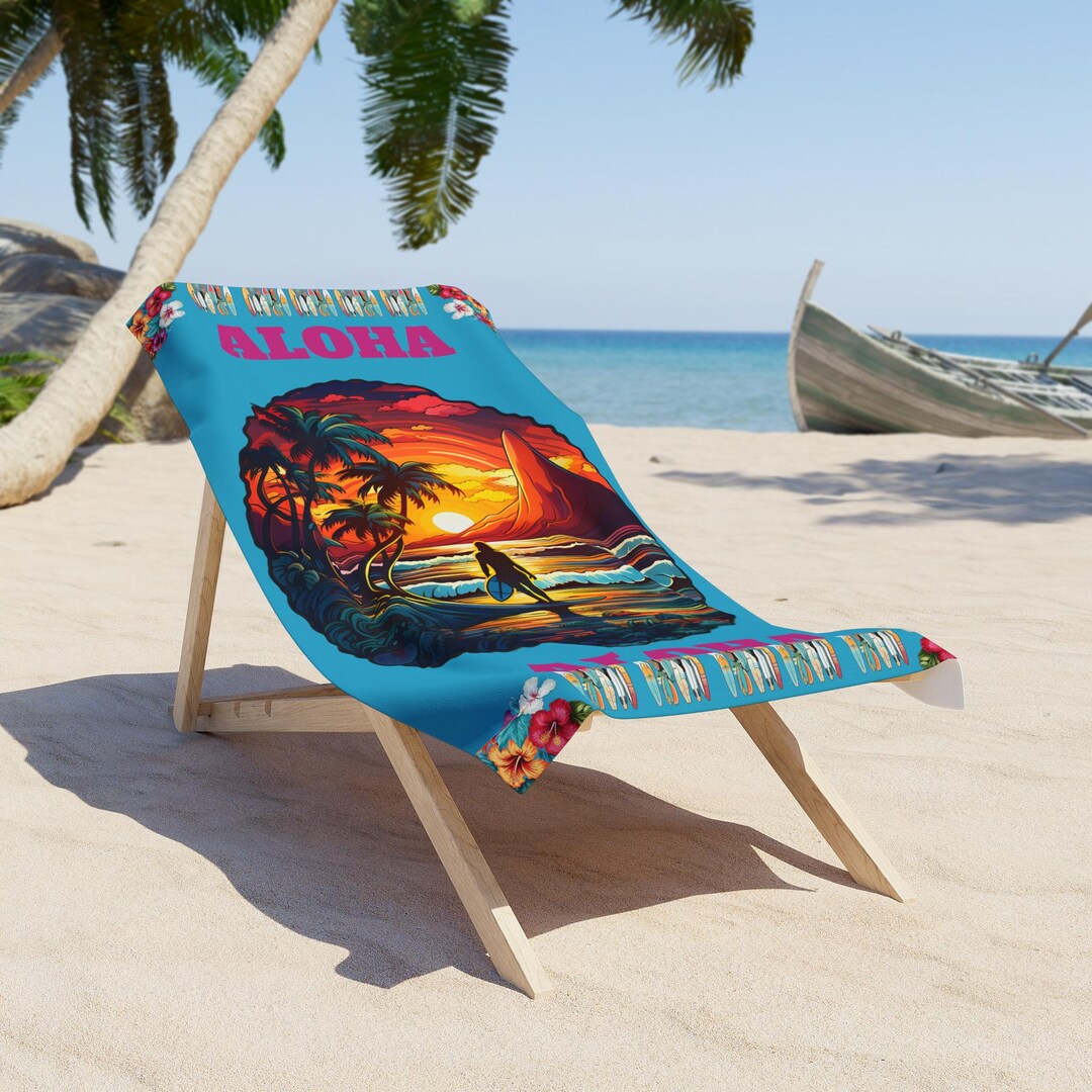 Pua Kenikeni Luxurious Hawaiian Beach Towel main image 0