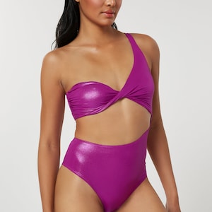 One shoulder one piece bathing suit with front twist cut outs Fuchsia