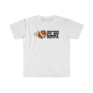 Sportliche Ton / Trap / Skeet . Shattered clay macht mein Alltags T-Shirt aus.