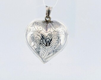 Vintage Estate 925 Sterling Silver Puff Engraved Heart Locket Pendant 7.3 Grams