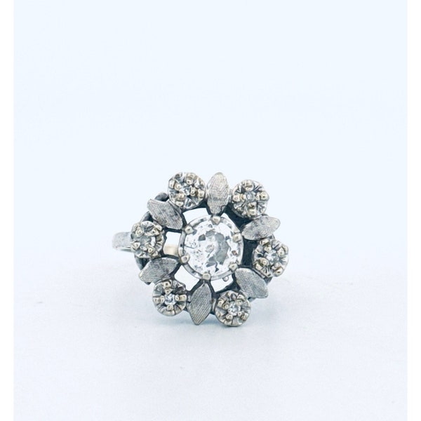 Antique Victorian 18K White Gold Diamond Cluster Flower Ring Textured Leaf Design