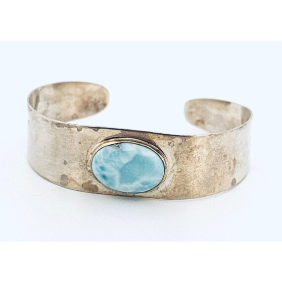 Elegance Preserved: Vintage Oval Larimar Sterling 