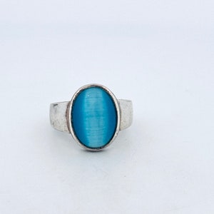 Vintage Estate Sterling Silver 925 Blue Cat Eye Oval Bezel Set Statement Ring