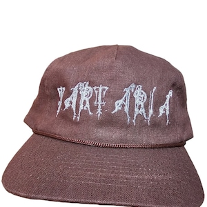 Tartaria Hut! Tatarische verlorene Geschichte, antiqtech, Hanf und Bio-Baumwolle bestickter weinroter weinroter und silberner Hut!