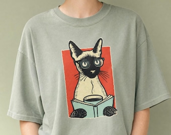 Cat Reading Book T-Shirt, Book Lover Shirt, Cat Lover Gift, Siamese Cat Tee