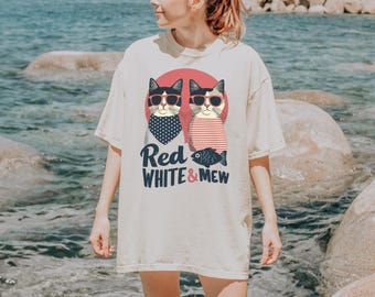 Funny Cat 4th of July T-Shirt Red White & Mew USA 250 Years Celebration Tee