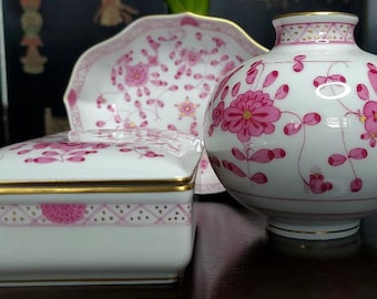 BEAUTIFUL!!! 3 (pc) Meissen Hand Painted Porcelain Set - "Indian Flowers" Pattern