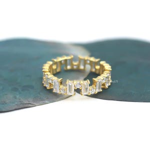 Baguette & Round Cut Colorless diamond Wedding Band / Full Eternity Moissanite Band / Promise Ring / Stackable Band for her / Eternity Band