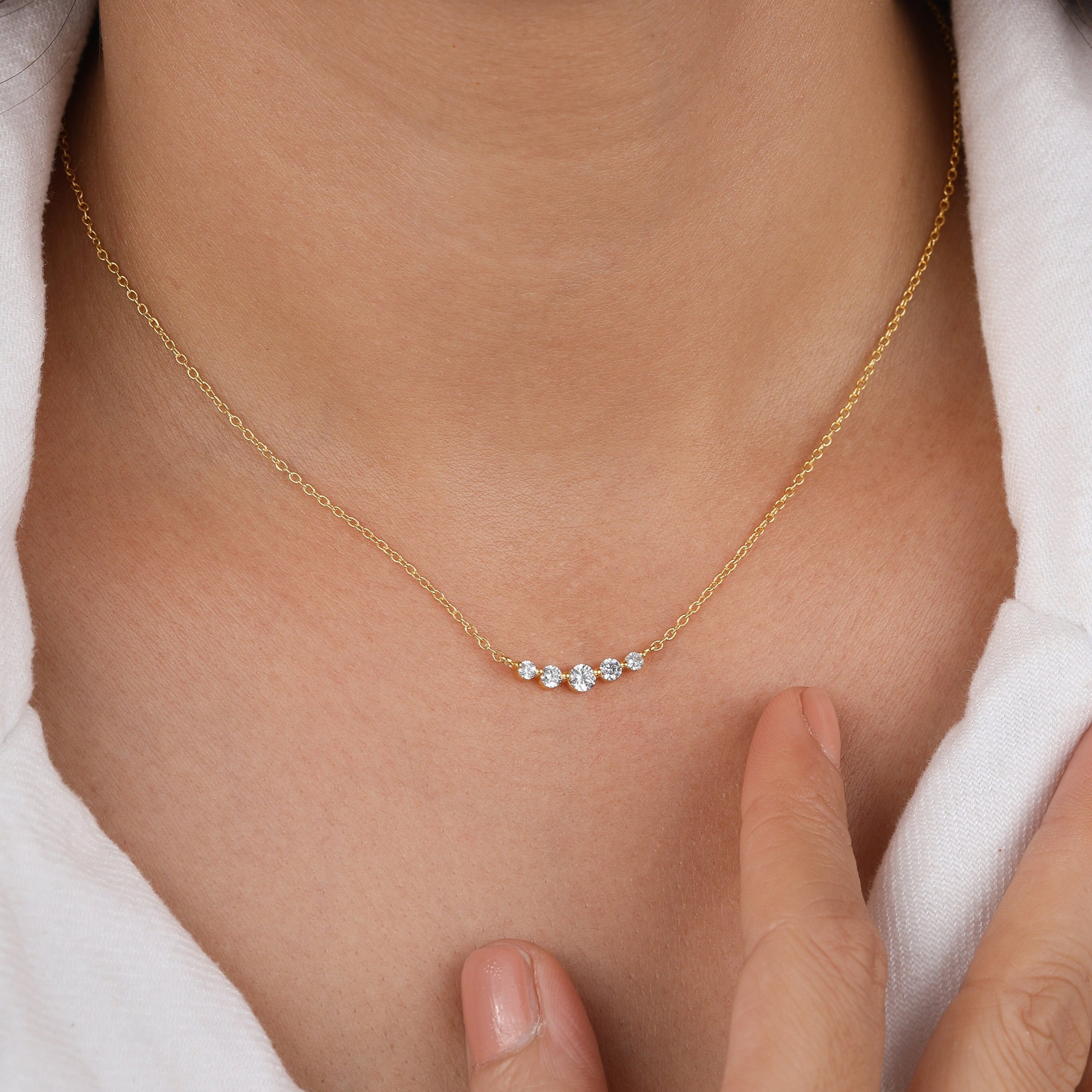 14K Gold Diamond Bar Necklace Single Prong Moissanite Necklace for women Dainty Curved Necklace Wedding Bridal Jewelry Necklace Gift For Her