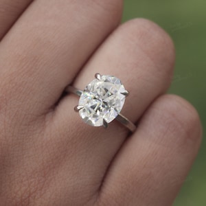 Vintage Hidden Halo 4.00 CT Oval Cut Moissanite Engagement Ring Diamond Wedding Ring Colorless Moissanite Ring Anniversary Ring for Gift