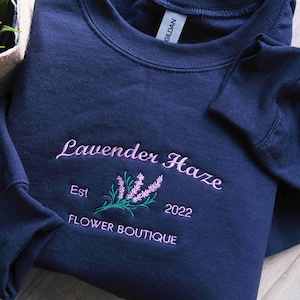 Lavender Embroidered Sweatshirt, Floral shop Lavender Embroidered Crewneck, Gift for Fan girl, Flower lavender embroidery, subtle merch