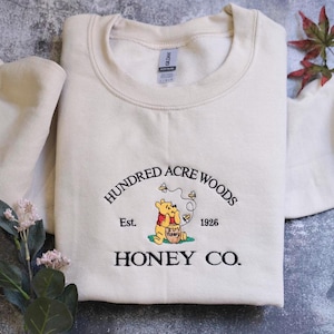 EMBROIDERED Fall Winnie the Pooh Sweatshirt, Fall Theme Crewneck, Custom Sweatshirt, Fall Sweater, Halloween Sweatshirt, Vintage Sweater