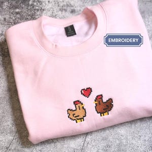 EMBROIDERED Stardew Valley Chicken Sweatshirt, Perfect Gift for Gamers, Stand out with Gaming-inspired Fashion, Handcrafted Gaming Apparel