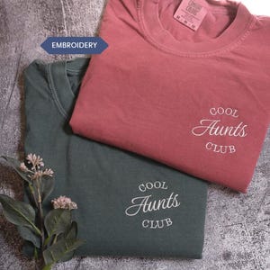 Comfort Colors® Cool Aunts Club Shirt, Cool Aunts Shirt, Favorite Aunt Shirt, Cool Aunt Gift from Niece, New Aunt Shirt, Gift for Cool Aunts